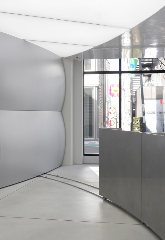 025S Harajuku Store / Atelier KHJ - изображение 4 из 12