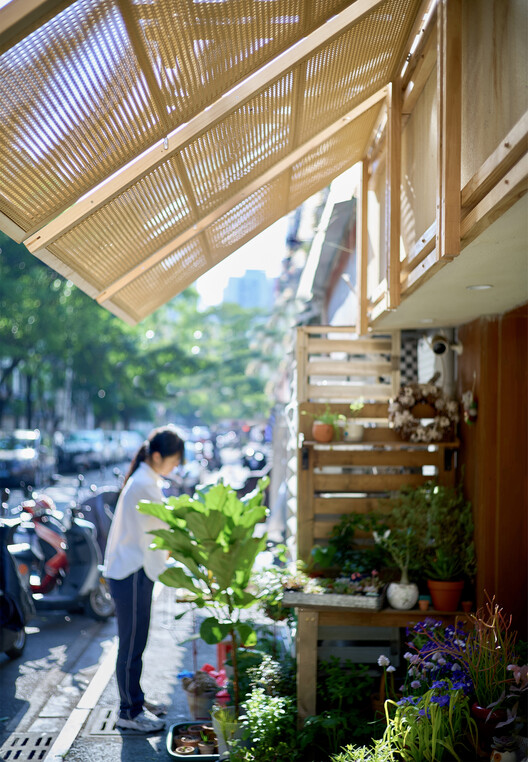 Li Eaves, The Flower and Plant Shop / Студия Architecure Raw - Interior Photography