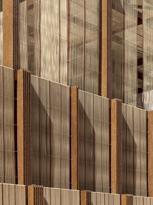 На ткацкой павильоне, Almusalla / East Architecture Studio - изображение 24 из 34