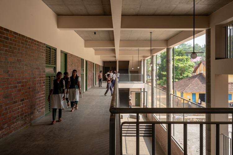 C.A.H.S. School Ayakkad / Studio Acis - интерьерная фотография