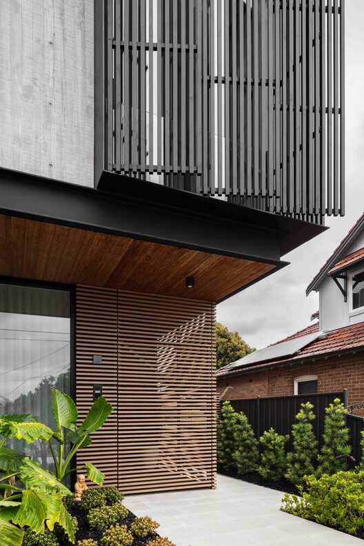 Industrial Escape House / Studio Parisi Architects - изображение 8 из 20