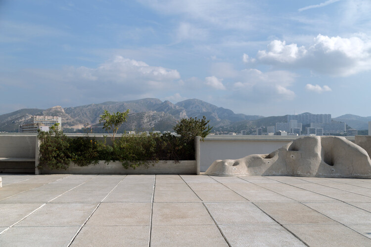 Modernism Reconsidered: Revisiting the Movement's Complex Relationship with Sustainability - Image 30 of 30