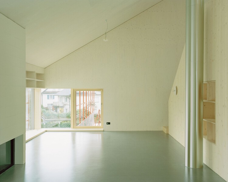N°7 Bretscha House / Dominic Spalt Architektur - интерьерная фотография, дерево