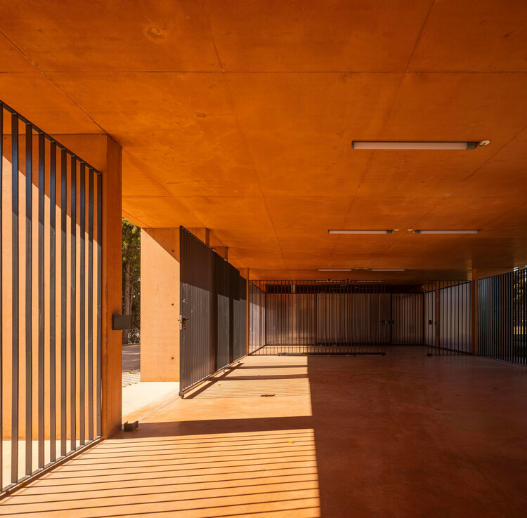 Университетский стадион / CREA - Arquitetos - изображение 9 из 43