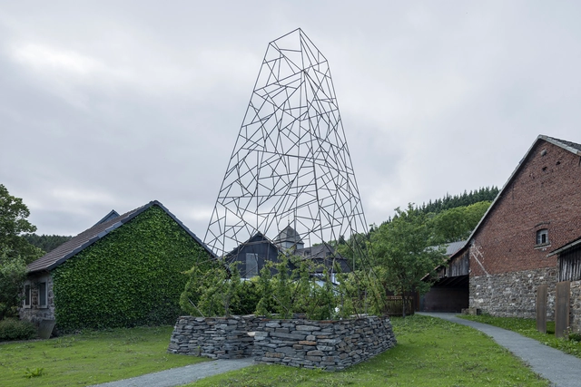 Башня Единства / Christoph Hesse Architects - Экстерьерная фотография