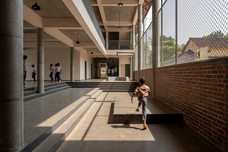 C.A.H.S. School Ayakkad / Studio Acis - интерьерная фотография