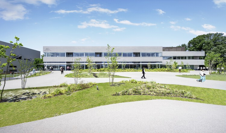 Кафетерий и офис промышленного парка Эйсай Кавасима / TAISEI DESIGN Planners Architects & Engineers — Изображение 1 из 28