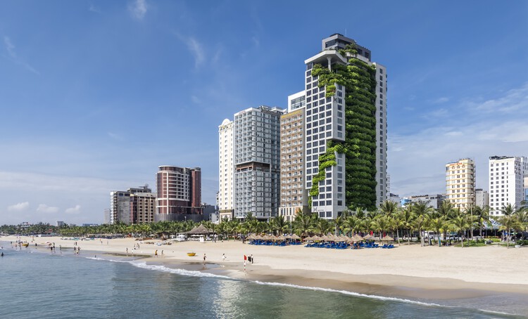 M Hotel / Ho Khue Architects — изображение 1 из 33