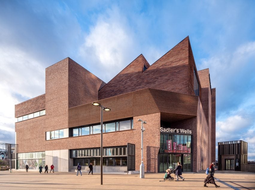 Внешний вид Sadler's Wells East от O'Donnell + Tuomey