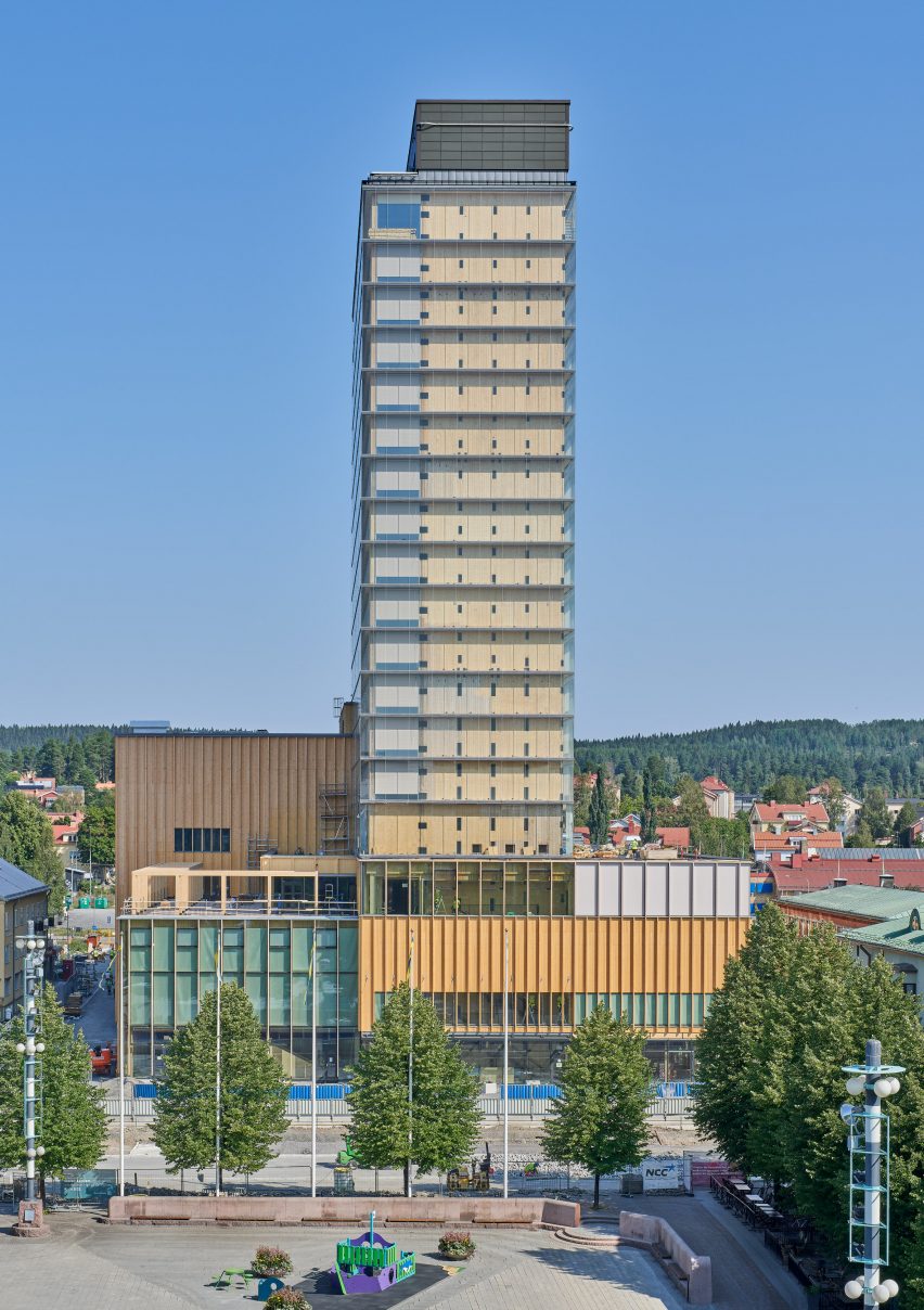 Timber Hotel в Швеции