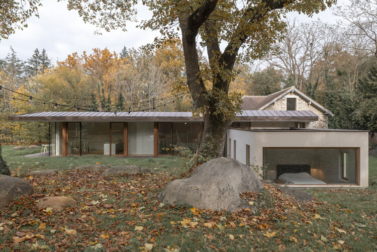 Sous Les Ailes Bioclamatic House / Kida Architecture & Design - изображение 1 из 30