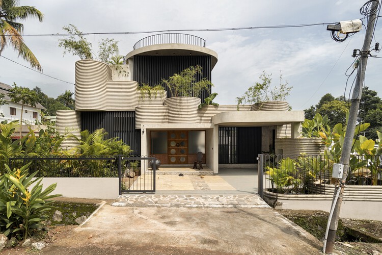 TropiBox Kochi House / TAB/Бюро тропической архитектуры - Фотографии экстерьера