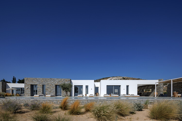 Yarn Residence / REACT ARCHITECTS — Изображение 1 из 29