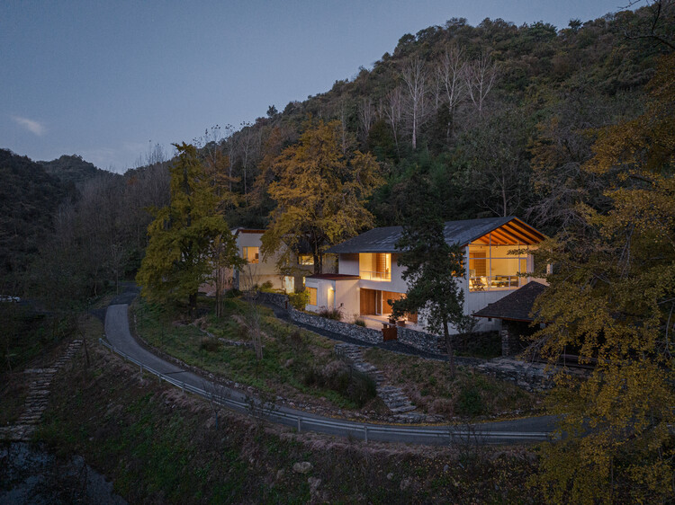 Lost Villa - Ginkgo Valley Design Hotel / Moguang Studio - изображение 1 из 53