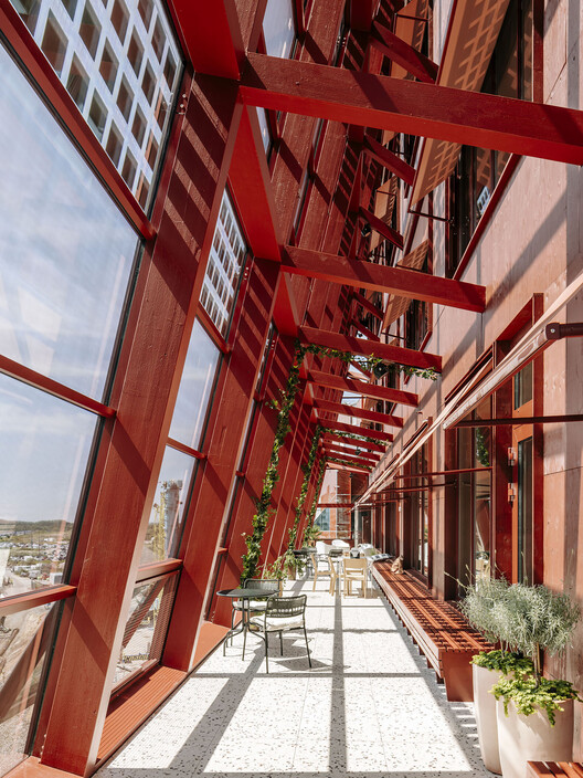 Высокое здание Fyrtornet / Wingrdhs - изображение 5 из 22