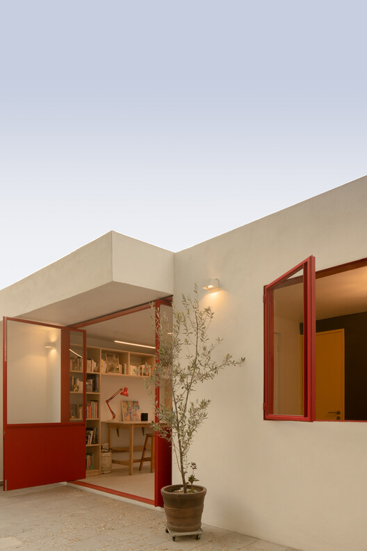 Daniela Riquelme Studio Workshop / Amasa estudio - Внешняя фотография, древесина, дверь