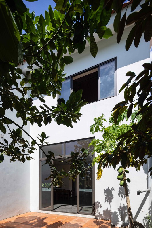   Xom Me House / NH Village Architects - Внешняя фотография