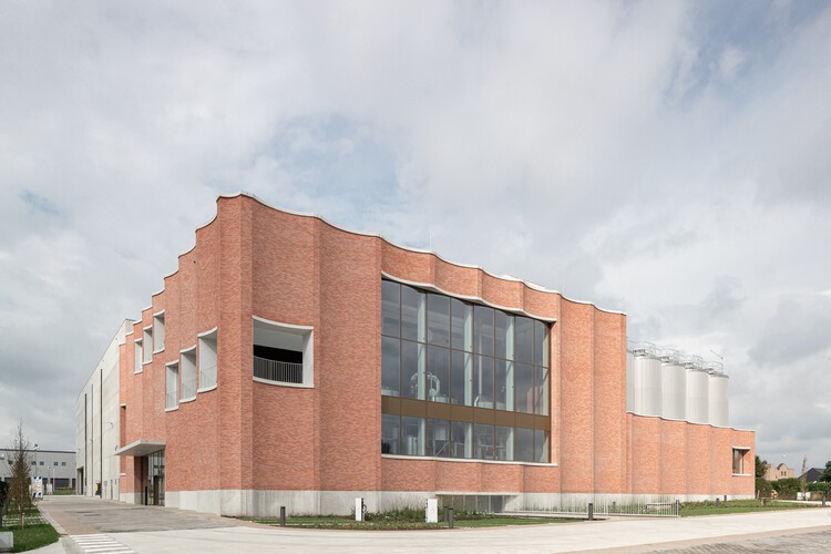 Lindemans Brewery / A2D Architecture 2 Дизайн - внешняя фотография, кирпич