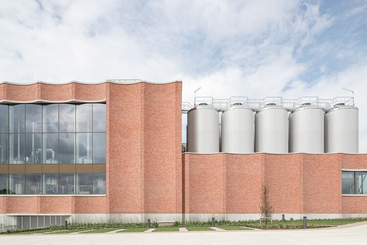 Lindemans Brewery / A2D Architecture 2 Дизайн - внешняя фотография