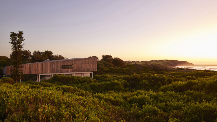 Long Reef Surf Life Saving Club / Adriano Pupilli Architects - изображение 10 из 19