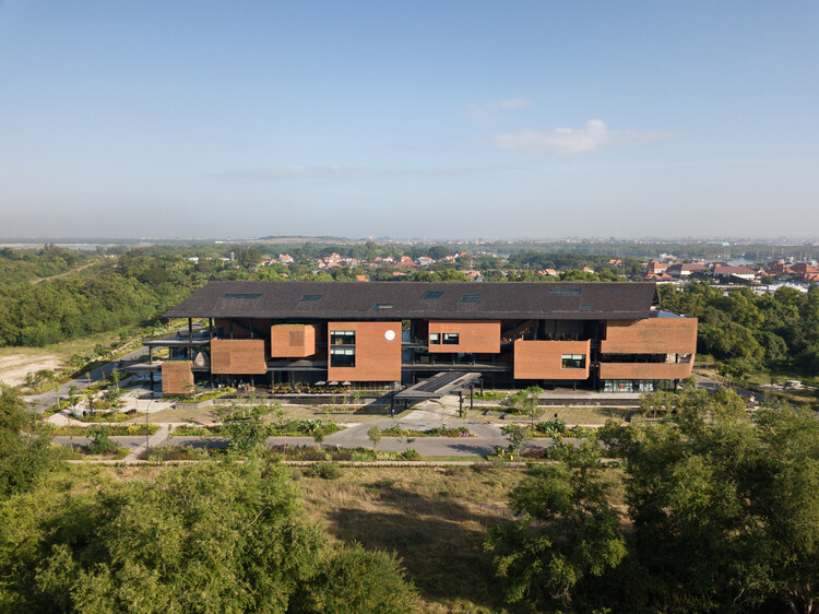 Кампус United In-Districs / Willis Kusuma Architects-Image 5 из 21