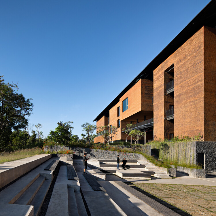 Кампус United In-Districs / Willis Kusuma Architects-изображение 8 из 21