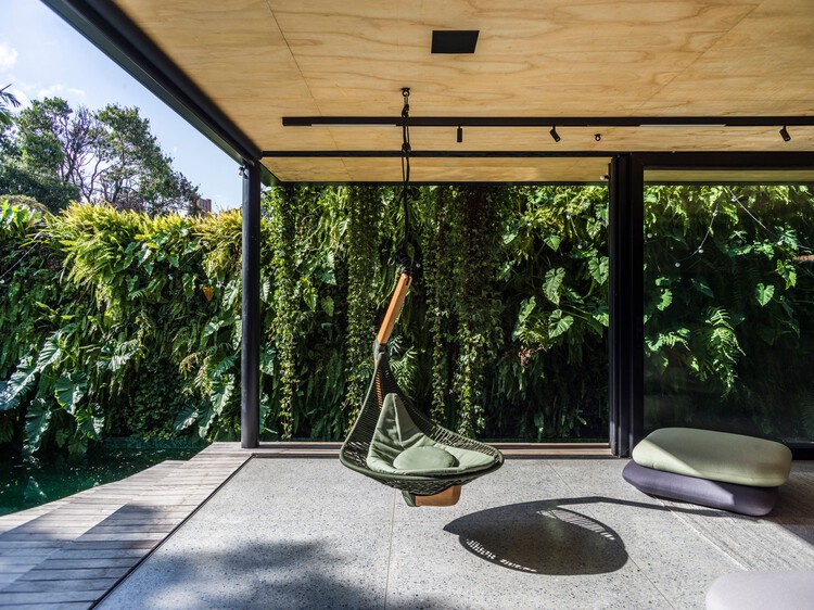 FBL House / HGMA + Claudia Haguiara Arquitetura - изображение 8 из 50