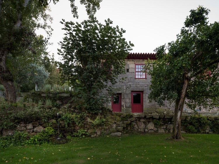 Quinta de Velude / Correia / Ragazzi Arquitectos - внешняя фотография, дверь, сад