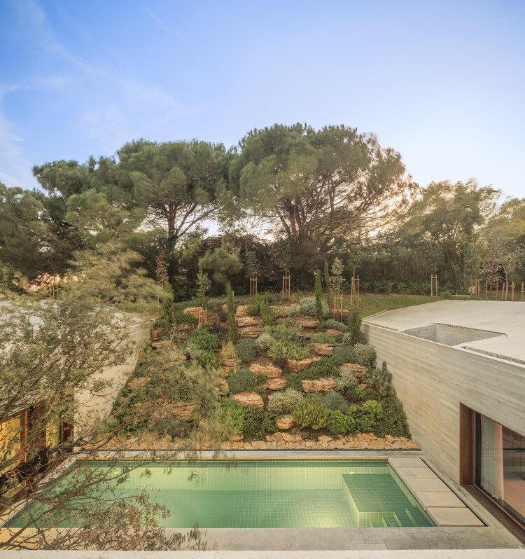 Oeiras House / Oooda - изображение 11 из 32
