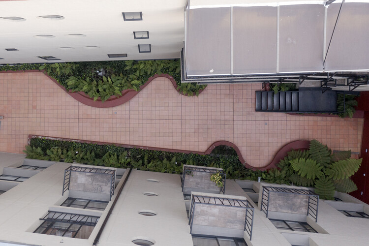 Monfort Suites Королевский многосемейный жилищный комплекс / Conceta gestión urbana sas + traco estudio de arquitectura + julian gámez - изображение 5 из 32
