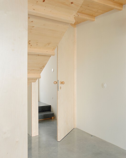Casa Verde Gago / Bruno Dias Arquitectura - изображение 14 из 21