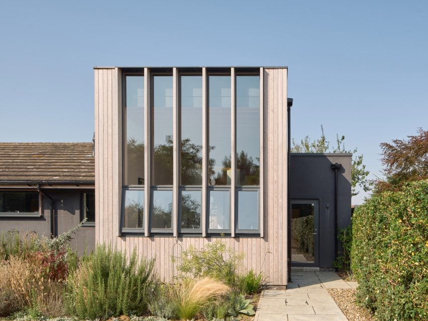 Камень бросает дом от Mole Architects