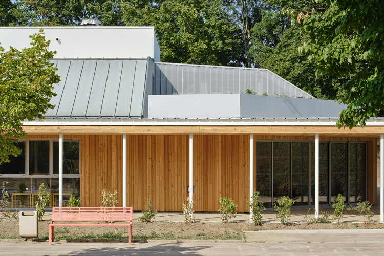 Реконструкция детской школы / Croixmariebourdon Architectes Associées - Extery Photography