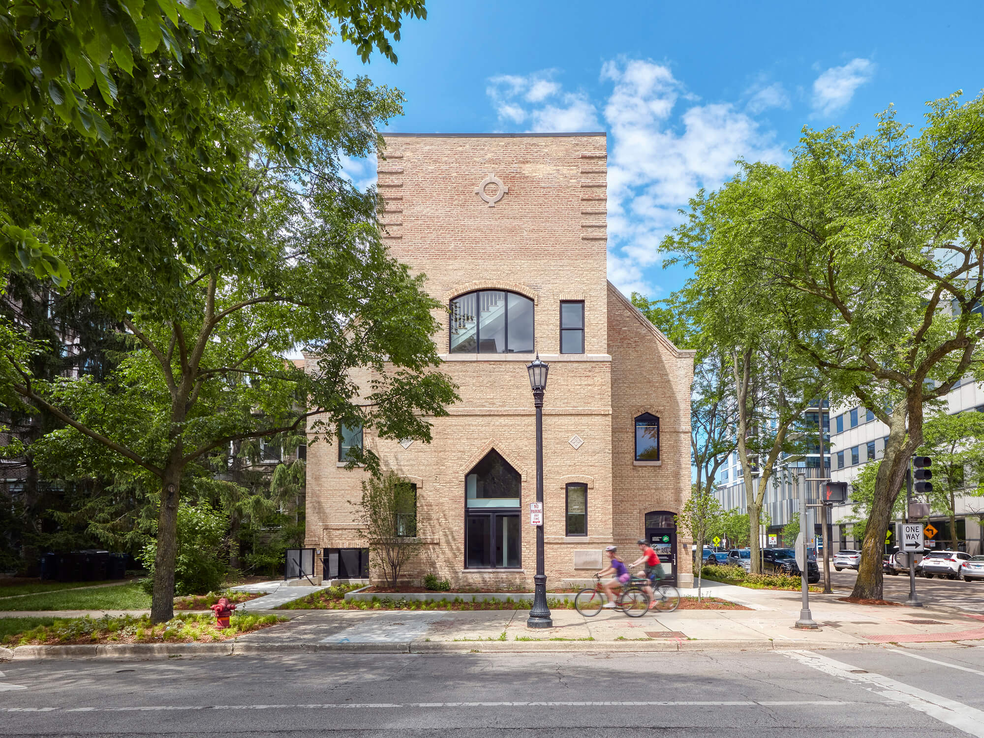 Lodge Evanston / ISA - Architects Interface Studio