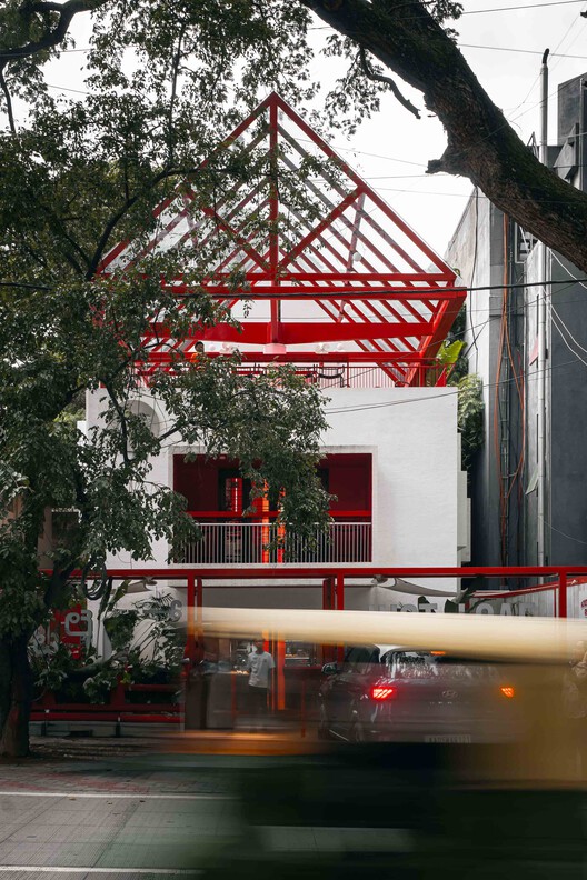 Diner Just Loaf Bangalore / Cochin Creative Collective - изображение 7 из 27