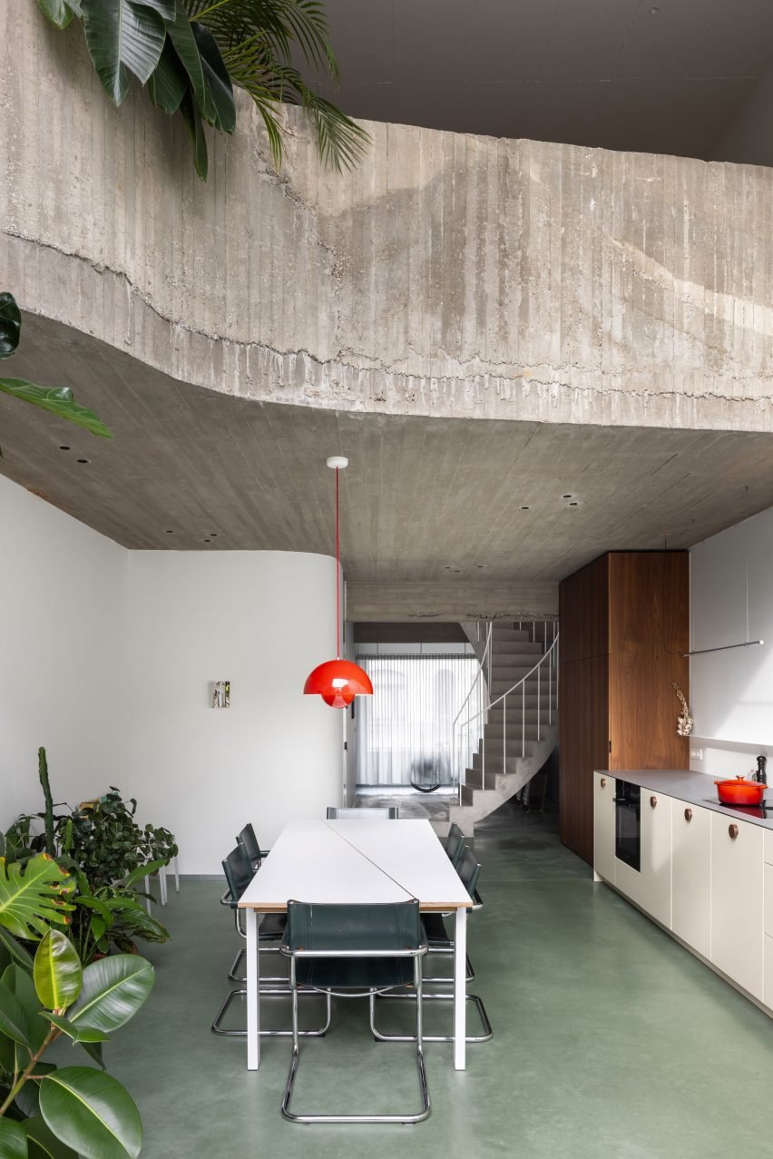 Ну, от Memo Architectur в Мортеле, Бельгия