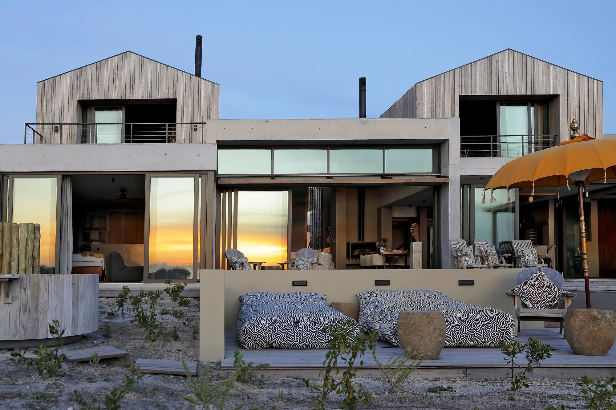 House Azure / Neo Architects