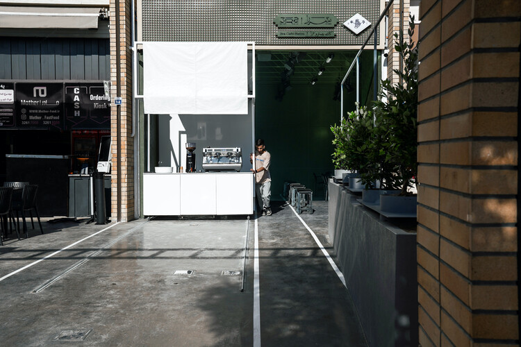 Ходячие навес (3ra Café Bistro) / Paad Architects - Интерьерная фотография, кухня