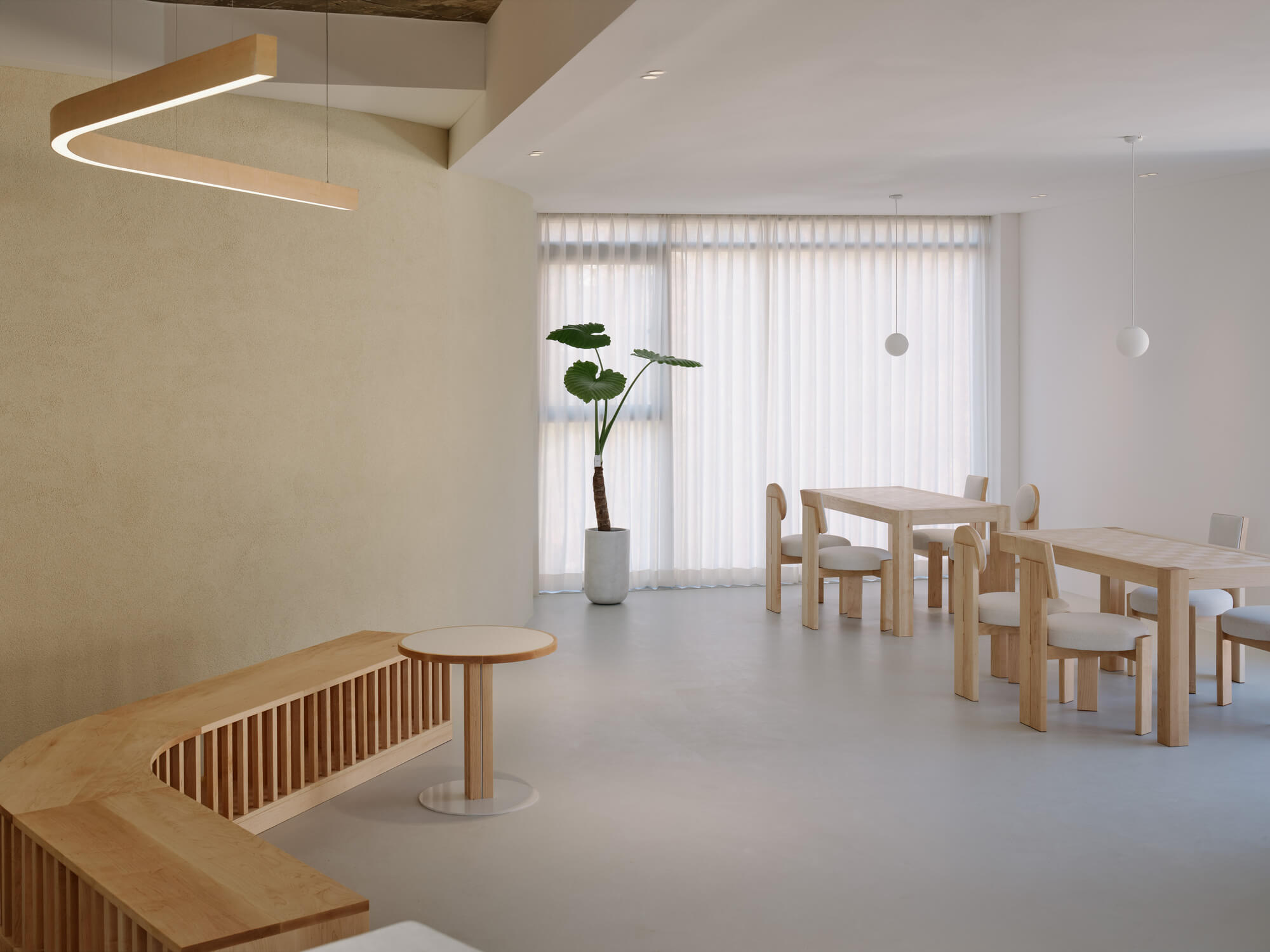 Ozbe Cafe / Kkol Studio