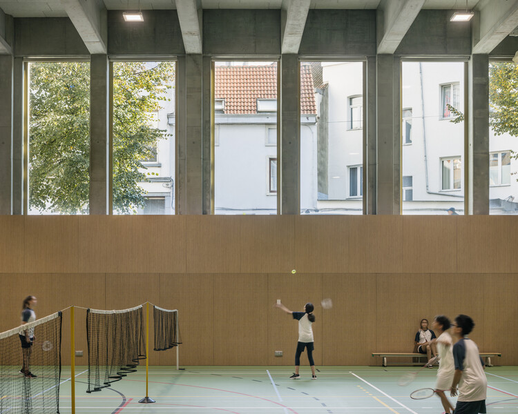 Egied van Broeckoven School / B2AI - Интерьерная фотография