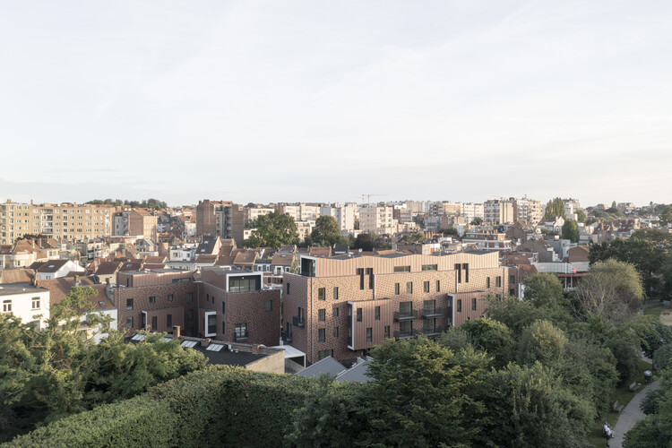 Roche Fatale Social Housing Reportion / P & P Architectes + Atelier D'Architecture A4 - изображение 2 из 18