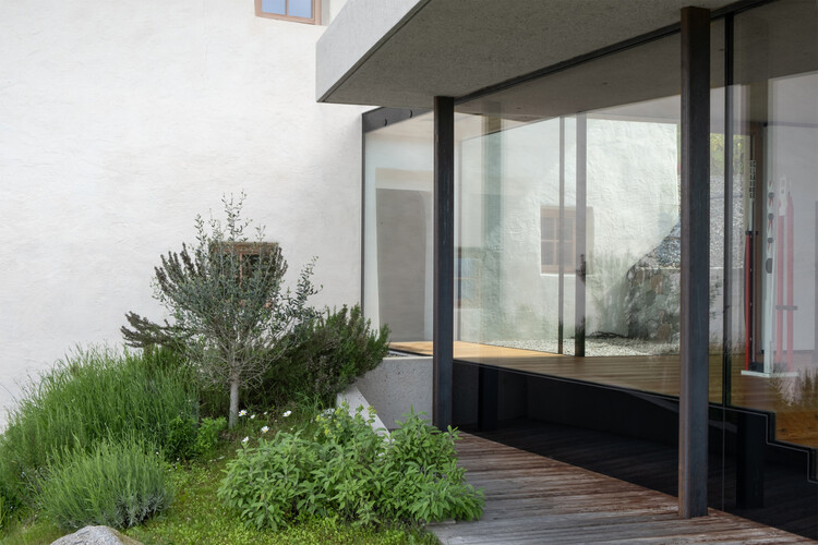 Ausserrothhof Extension / New Komma - изображение 3 из 28