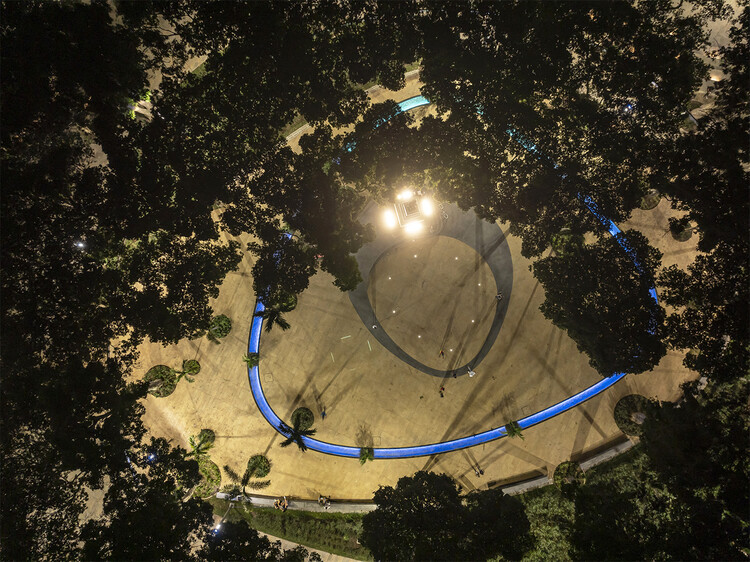 Bucaramanga Centenario Park/ tabuú + Iván Acevedo Arquitectura - изображение 7 из 13