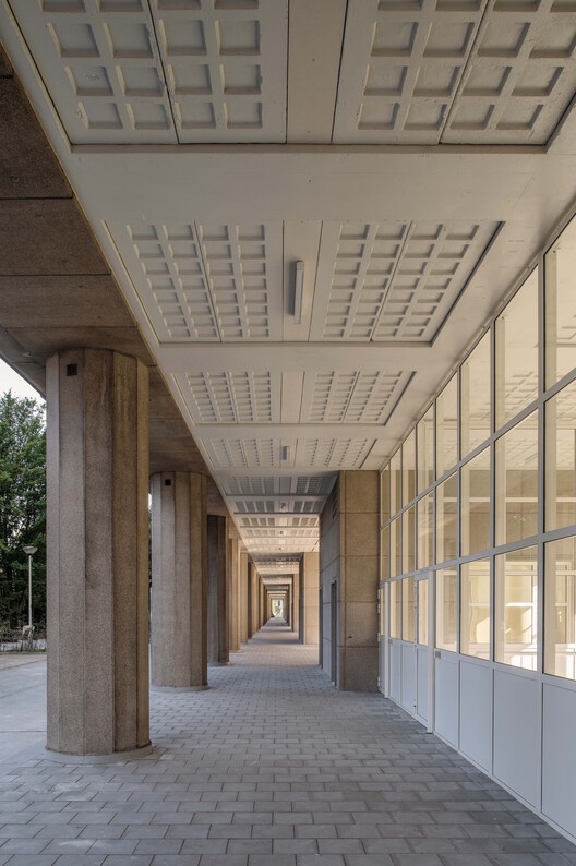 Langblokken Social Housing / A2D Architects + Architecturenburau Vanhecke & Suls - изображение 5 из 23