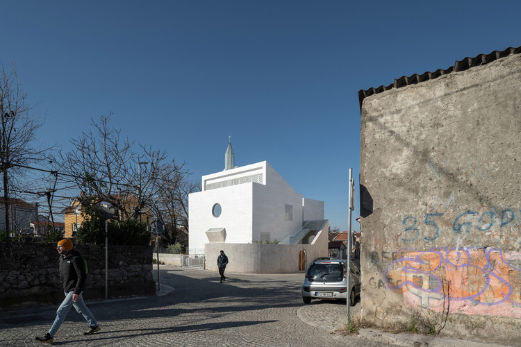 Мечеть Hadrovića / Arhinginženjering - внешняя фотография