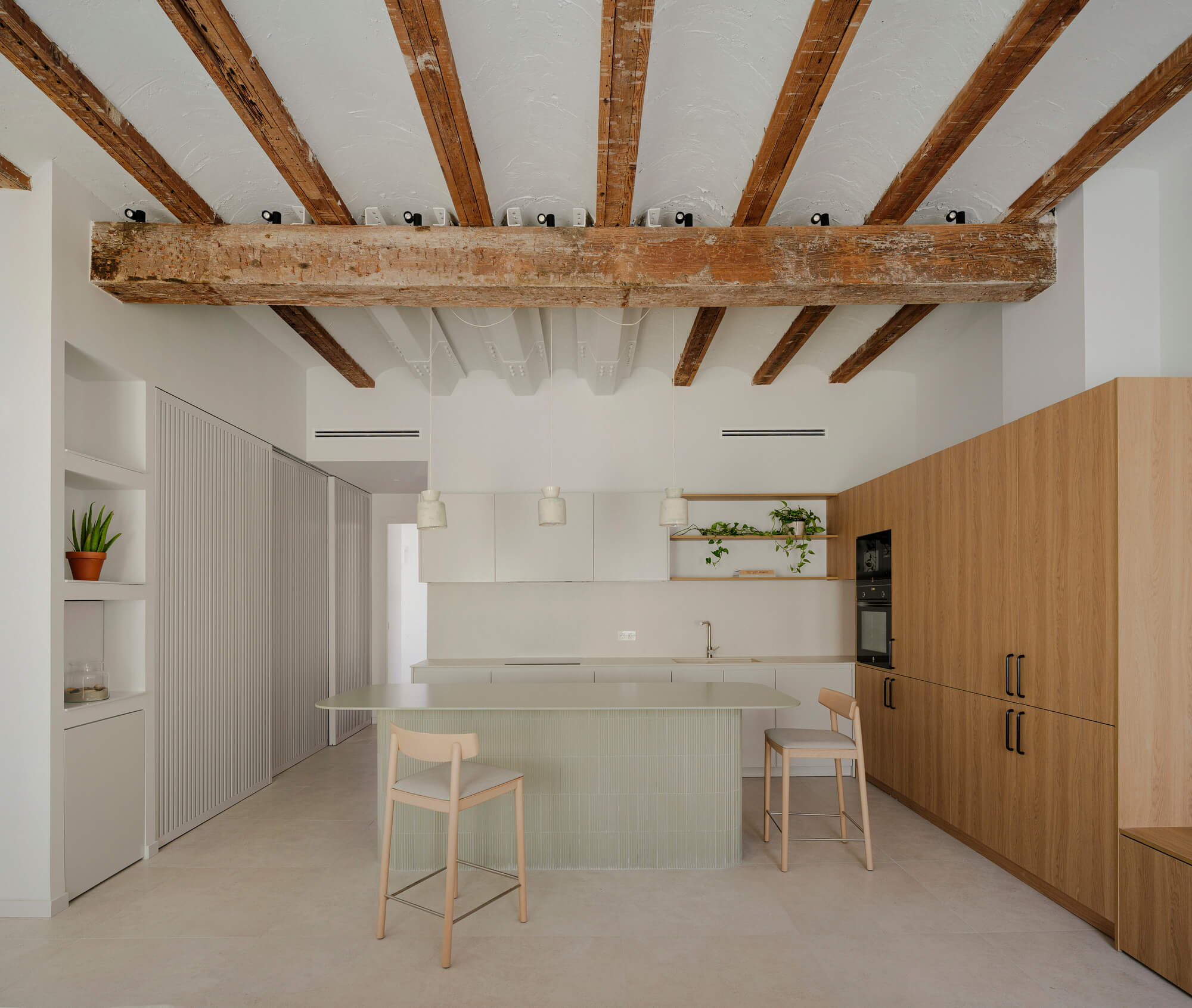 Casa Ona / Paloma Bau Studio