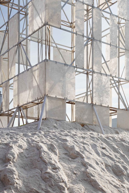 La Sal Pavilion / CHS + R Arquitectos (Хосе Родригес, Антонио Эрреро и Хуан Суарес) + Карлос Монтес - изображение 4 из 23