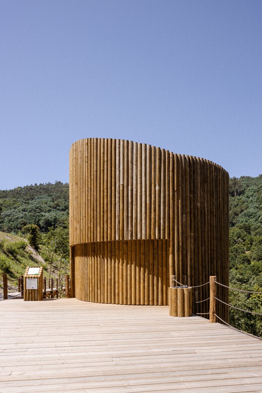 Parque Botânico E Fluvial Do Rio Paiva - Cinfães / Paradoxo arquitectura - изображение 22 из 38