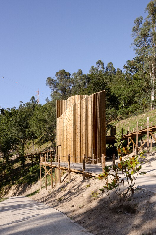 Parque Botânico E Fluvial Do Rio Paiva - Cinfães / Paradoxo arquitectura - изображение 7 из 38