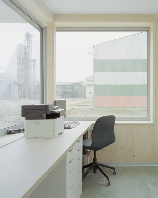 BioFarm Workplace / Kontextus Architecture Studio - Интерьерная фотография